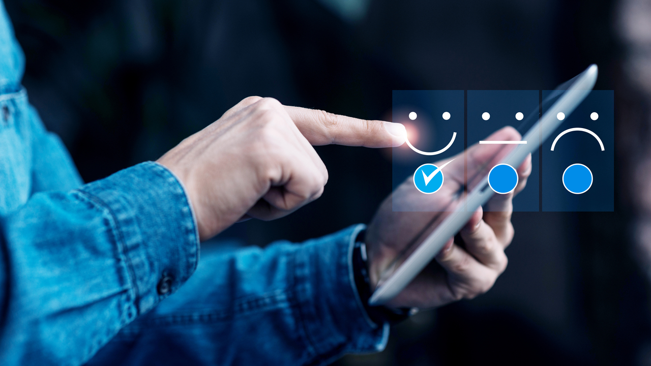 kolaż customer experience